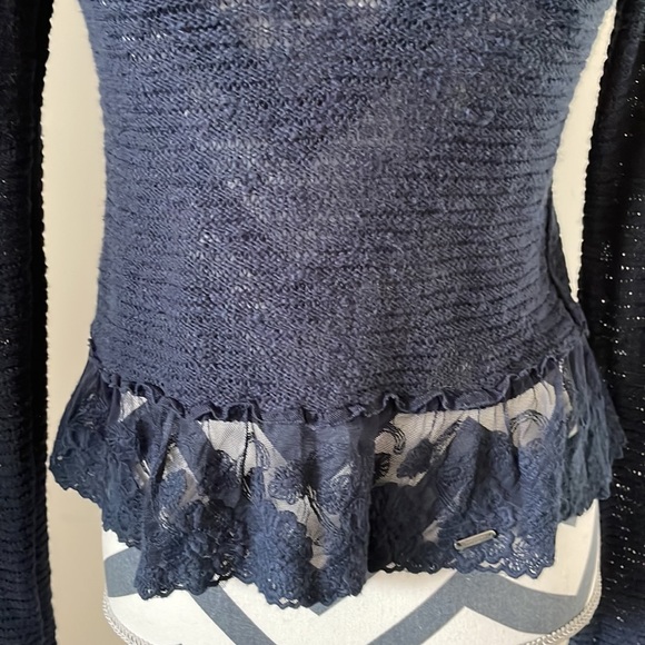 Abercrombie Knit Ruffle Sweater - Picture 4 of 5